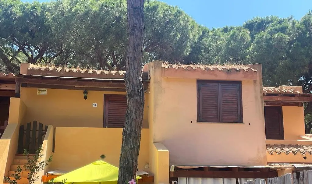 Casa Vacanze A Tre Minuti A Piedi Dal Mare Fort Village