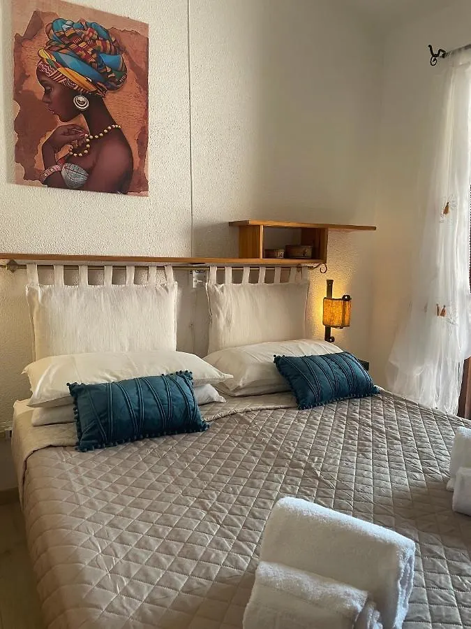 Casa Vacanze A Tre Minuti A Piedi Dal Mare Fort Village Italy