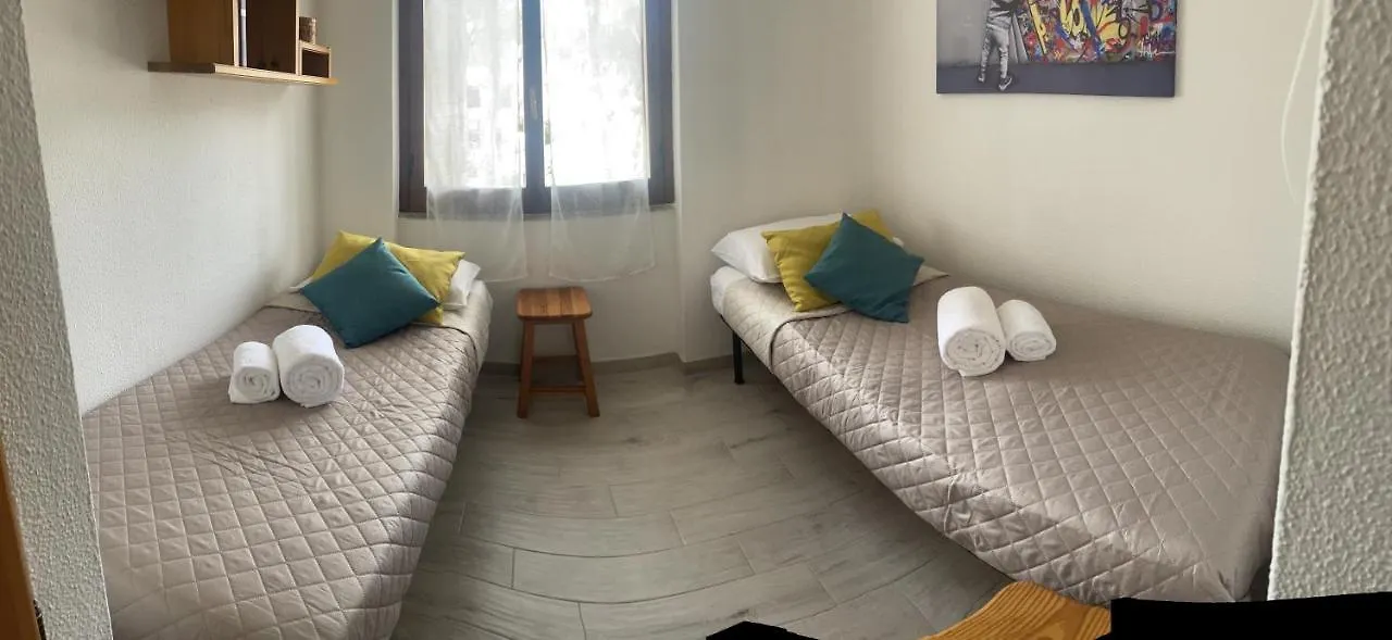 Casa Vacanze A Tre Minuti A Piedi Dal Mare Fort Village 0*,  Italy